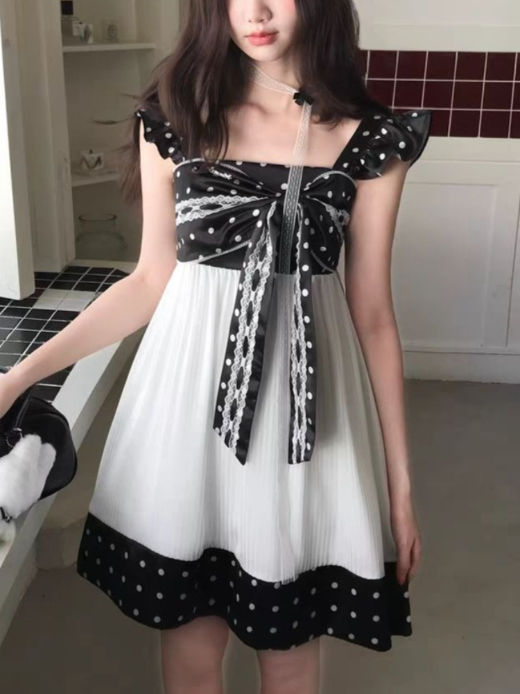 Japanisches Vintage-Kleid mit  – Vintage Fashion Retro Outfit Bewertung und Preis